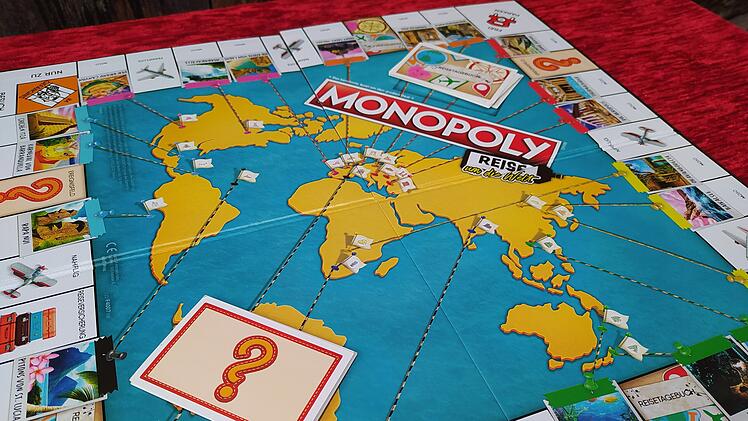 Spiele-Test Monopoly - Reise um die Welt: So spielt sich die Urlaubs-Variante des Brettspiel-Klassikers
