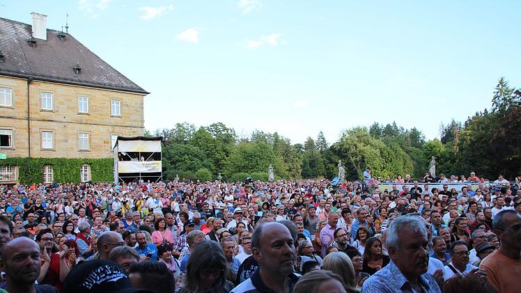 Die Spider Murphy Gang beim HUK-Coburg-Open-Air-Sommer im Tambacher SchlosshofMarieke Fiala