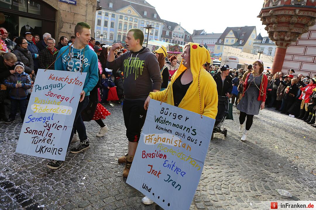 Gaudiwurm: Narren feiern in Coburg