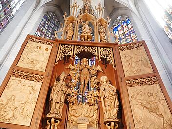 Lothar Bühner schuf die Kopie der Maria Magdalena, die im Zentrum des Münnerstädter Riemenschneider-Altars steht. Die Originalfigur befindet sich im Bayerischen Nationalmuseum München.Heike Beudert