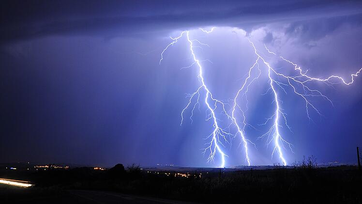 Wetter in Franken: DWD warnt vor starken Gewittern