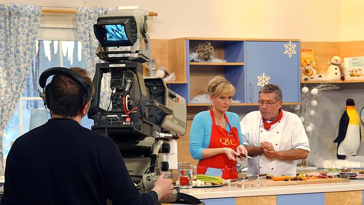 Lebst Du noch oder kaufst Du schon? Sender wie QVC bieten jede Art von Unn&uuml;tzem an.