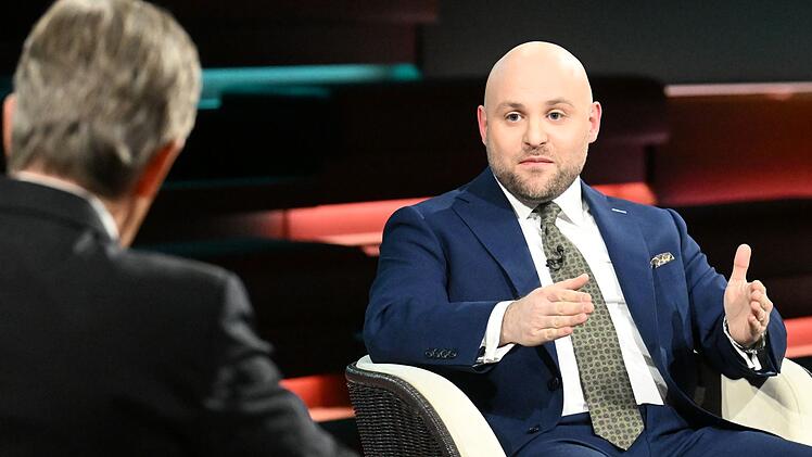 AfD-Politiker Markus Frohnmaier liefert sich am Donnerstag ein hitziges Wortgefecht mit Markus Lanz.