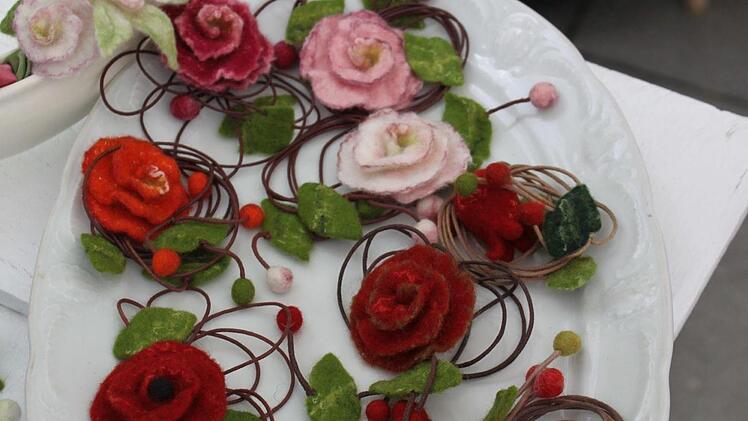 Schmuck von Alrun Müller-Breunig Foto: Carmen Schwind