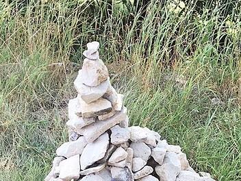 Die Steinpyramide bei Wildenberg  Foto: Dieter Wolf