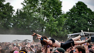 So heiß her ging es bei Rock im Park am Samstag - Stages Teil 2