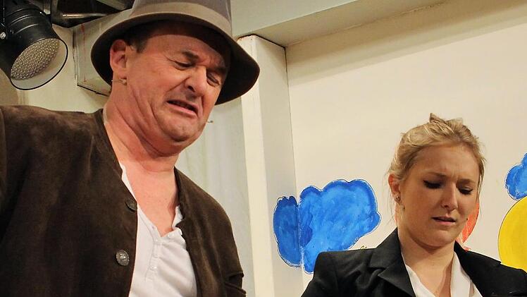 Selina Hoppe befragt Markus Ruhmann nach neuen Medien.