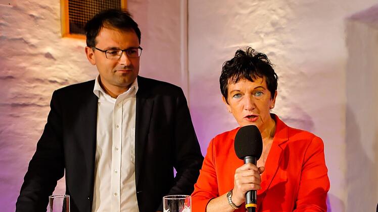 "Die CSU betreibt Augenwischerei", stellte MdL Inge Aures (SPD) fest.