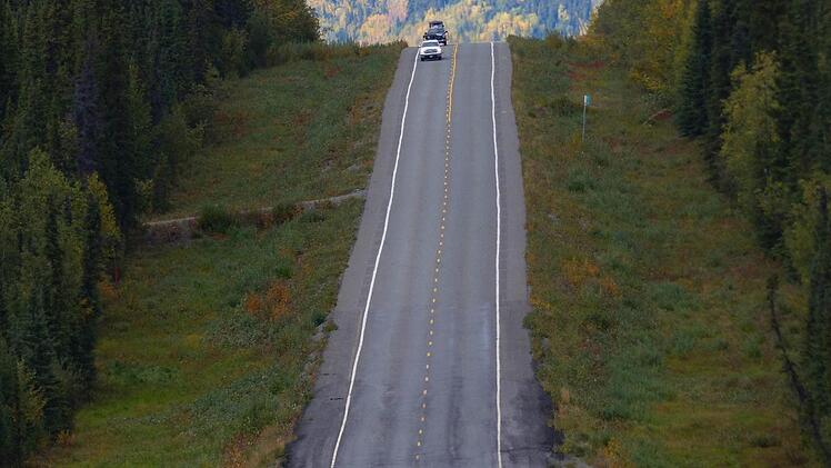 Herausforderung: Steile und lange Anstiege sind auf dem Alaska-Highway keine Seltenheit.