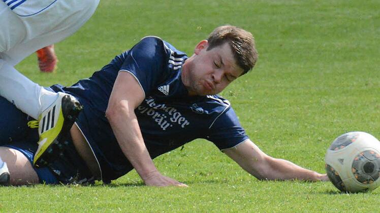 Außer Gefecht gesetzt ist Johannes Friedrich (im Bild). Dessen Torgefährlichkeit könnte der TSV Arnshausen gut gebrauchen im Derby gegen die TSVgg Hausen. Foto: ssp