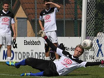 Nach einigen Wochen Pause steht Torwart Dominik Biemer gegen den ASV Rimpar wieder im Kader des FC Sand.