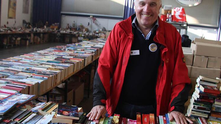 Lions-Flohmarkt Foto: Sonja Adam