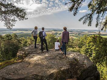 Eine Wanderung auf den Veitenstein ist ein Spaß für die ganze Familie.