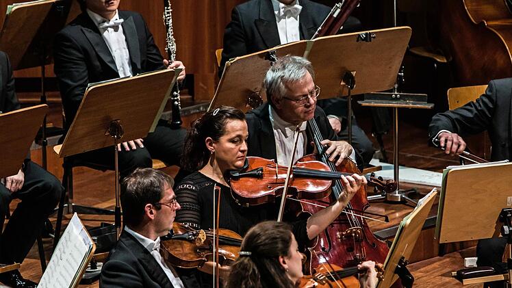 Impressionen vom SInfoniekonzert im Coburger KongresshausFoto: Jochen Berger