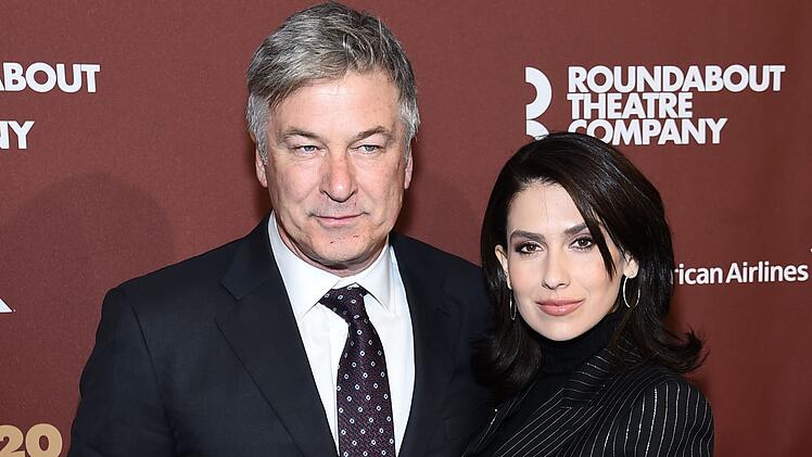 Alec Baldwin bekam er mit seiner zweiten Ehefrau Hilaria Thomas sieben Kinder.
