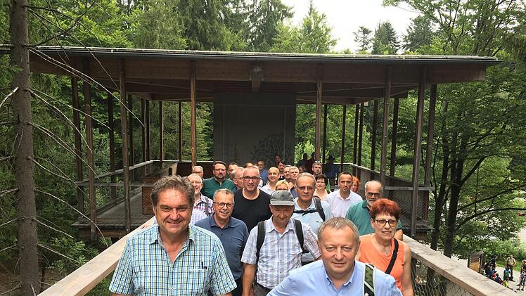 Baumwipfelpfad: Auf dem Weg nach oben. Foto: Ralf Ruppert