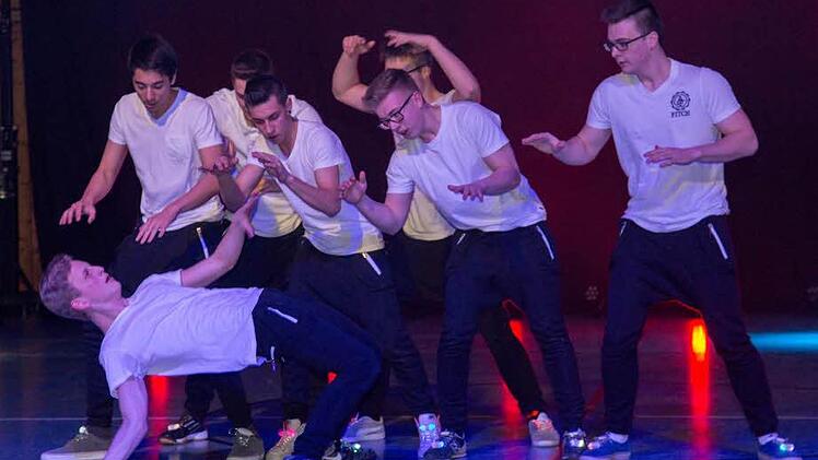 Tanzstudio Move & Dance Coburg: "The Nameless" Foto: Klaus Gagel