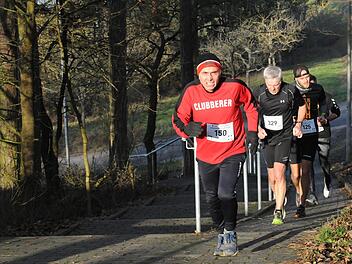 mpressionen vom Fuschter Silvesterlauf. Fotos: ssp