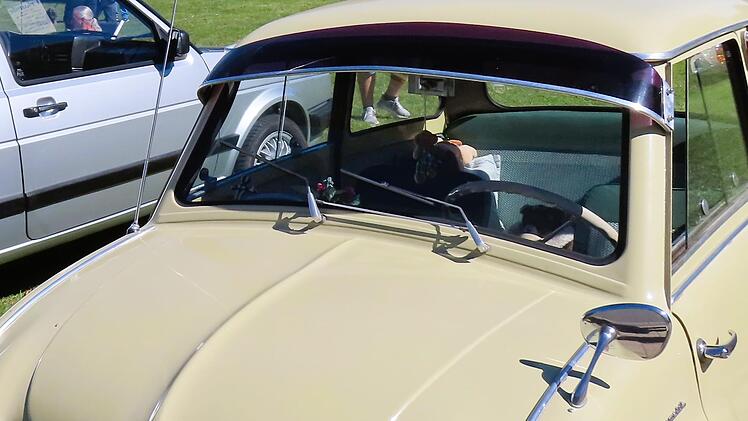 Gerademal 110 Zentimeter ist ein Goggomobil hoch: gebaut wurde der deutsche Kleinstwagen von 1955 bis 1969.