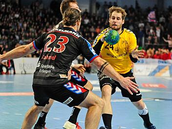 Nach der Derbyniederlage beim HC Erlangen wartet auf den HSC 2000 Coburg am Samstag um 19 Uhr mit dem SC Magdeburg ein Schwergewicht der 1. Bundesliga: Zuletzt wusste die Truppe aus Sachsen-Anhalt aber nicht zu überzeugen - eine Schwächephase, die es für den HSC zu nutzen gilt.  Foto: Werner F. Schönberger