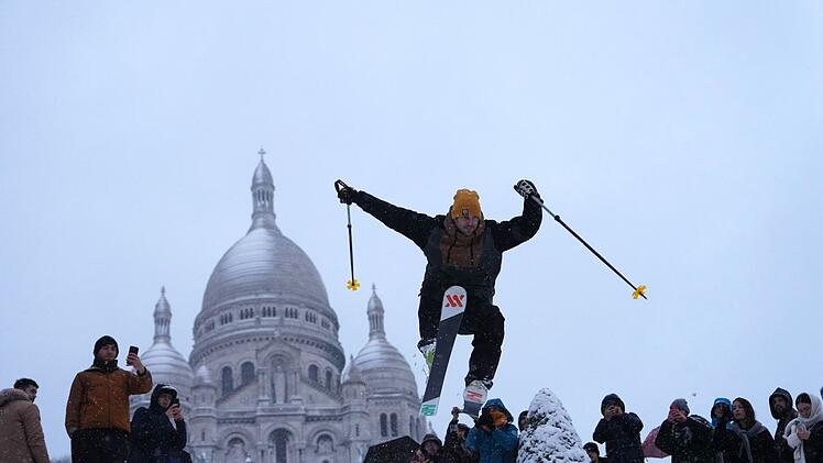 Winter in Frankreich - Skispringen am Sacre-Coeur