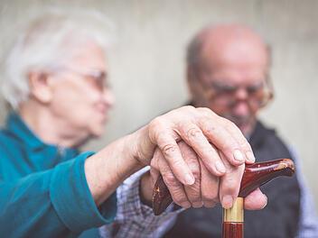 Forscher aus Belgien und Großbritannien scheinen herausgefunden zu haben, warum Gehirnzellen bei Alzheimer-Patienten absterben.