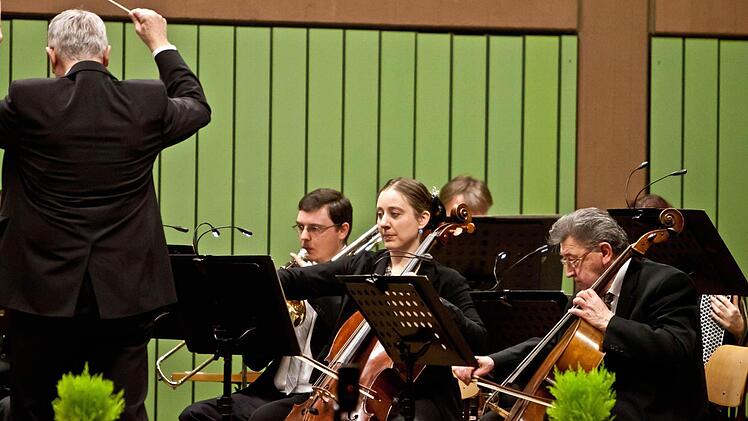 Impressionen vom Neujahrskonzert des "Musizierkreises Neustadt".Foto: Jochen Berger