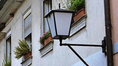 Nach dem Willen der Erlanger Grünen solle viele Straßenlichter künftig ausbleiben. Foto: Nikolas Pelke