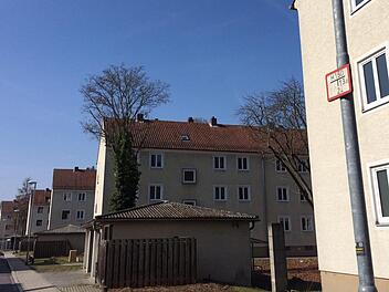 Günstig, aber nicht mehr zeitgemäß? 65 Jahre nach dem Bau hat die Siedlung in der Mittelbachstraße ausgedient. Sie wird abgerissen.  Foto: MW