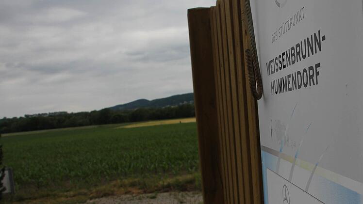 Heute erinnert nur noch das verblasste Schild am Sportheim an den DFB-Stützpunkt. Foto: Marco Meißner