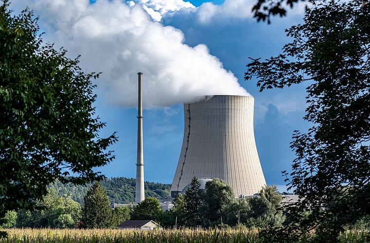 Institute plädieren für längeren Betrieb der Atomkraftwerke