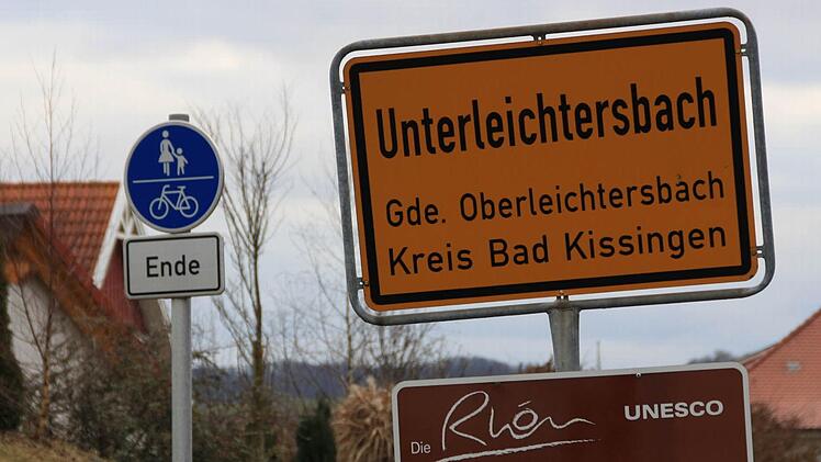 Noch endet der Geh- und Radweg am Ortseingang von Unterleichtersbach, ab Mai wird er weitergebaut. Zudem wird die Straße erneuert. Fotos: Ralf Ruppert