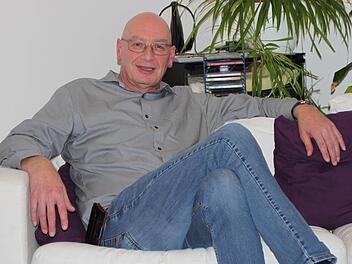 Er ist wieder da: Stadtrat Hartmut Bös hat seine Arbeit in Stuttgart beendet und möchte wieder als Stadtrat Präsenz zeigen. Foto: Ulrike Müller