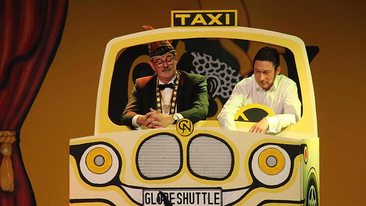 Das "Taxi" von Pit Kammerscheid (links) und Thomas Eck war diesmal ein "Globe-Shuttle".Oliver Schmidt