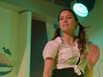 Verena Haberkamm besticht in der Bütt nicht nur durch ihr freches Mundwerk. Fotos: privat