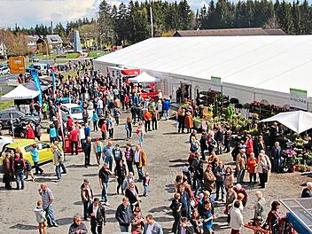 Im Jahr 2025 fand in Steinbach die Rennsteigmesse statt. Die Veranstaltung zog damals viele Besucher aus nah und fern an.Veronika Schadeck/Archiv