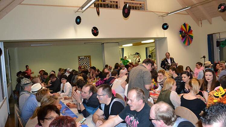 Fasching in Katzenbach  Foto: Nicolas Thoma