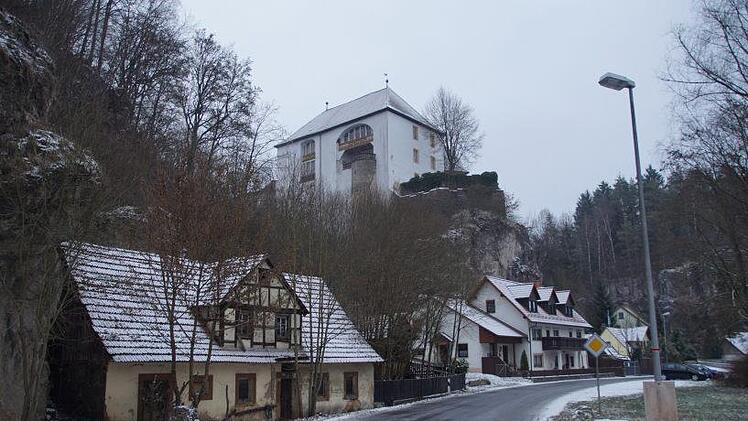 Weihnachtsmarkt im Schloss Freienfels Foto: Joseph Beck