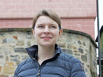 Emmi Zeulner (34) erreichte bei der Bundestagswahl im Wahlkreis Kulmbach nach dem vorläufigen Endergebnis 47,8 Prozent und sicherte sich zum dritten Mal hintereinander das Direktmandat.