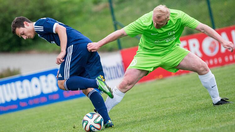 ATS-Spielertrainer Ingo Walther (rechts) muss am Saisonende beim ATS Kulmbach gehen. Foto: Alexander Muck