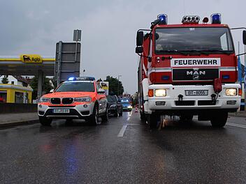 Auf der A3 bei Nürnberg fing ein Audi A3 während der Fahrt Feuer. Symbolfoto: NEWS5 / Holzheimer