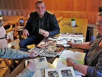 Mehr als ein Jahr lang planten und organisierten die Vorstände Reiner Wehner (von links), Sandro Hain und Stefanie Stahl mit den anderen Vorstandskollegen die Feiern zum 100. Geburtstag des TSV Steinach.  Foto: Sigismund von Dobschütz