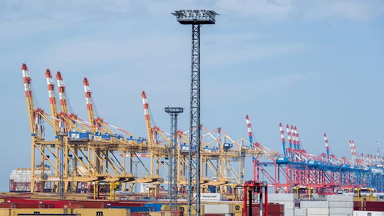 Containerterminal in Bremerhaven