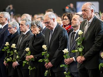 Trauerfeier nach dem t&ouml;dlichen Brand in Crans-Montana