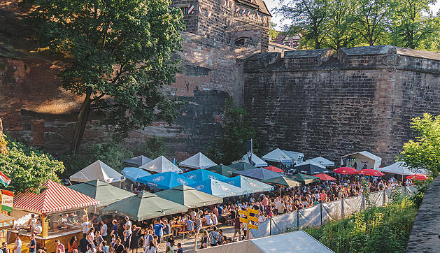 Fantastische Stimmung im Burggraben