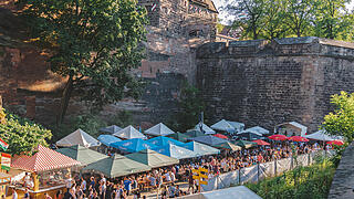 Fantastische Stimmung im Burggraben