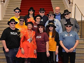 Die Neuenmarkter NSA besuchte MdL Inge Aures (Mitte) in München. Fotos: privat