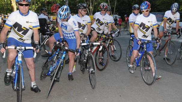 Der Eschenauer Leo Holzmann (links) ist Teil einer zwölfköpfigen Gruppe, die schon seit mehr als zehn Jahren an RTFs in ganz Deutschland teilnimmt. Fotos: Roland Meister
