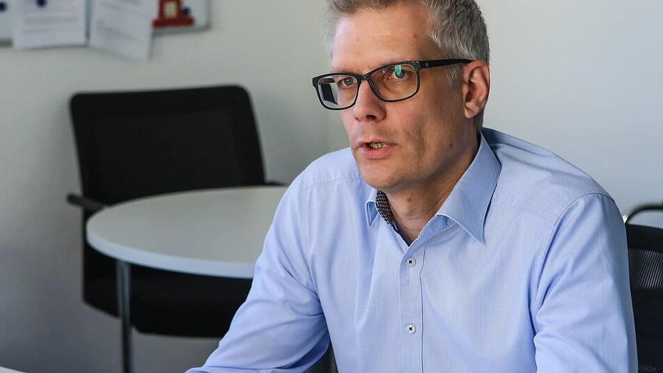 Forchheims Oberbürgermeister Uwe Kirschstein, während des Interviews in der FT-Redaktion Forchheim. Foto: Barbara Herbst