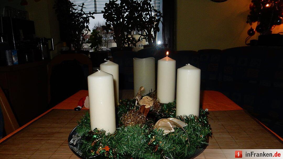 Ein Lichtlein brennt... Der 1. Advent in Franken